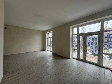 Комерційне приміщення 40 м2 з ремонтом р-н Синергія, Річ Таун, Бургундія