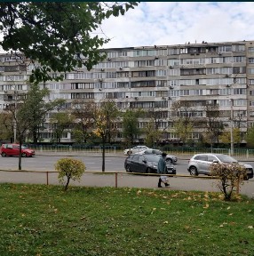 Продаж нежитлового приміщення (фасад). Воскресенский проспект 44