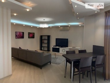 Довготривала оренда 2к квартири на вул. Володимирська 79 • ID 35037187