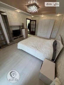 Продаж 1к квартири 34 кв. м на Степана Бандери 19 • ID 35037382