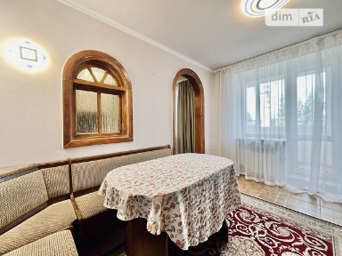 Продаж 3к квартири 77 кв. м на вул. Галицька 10 • ID 35037152