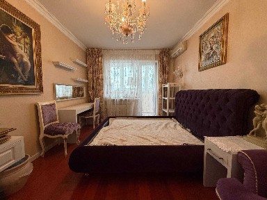 Продаж 2 кім квартири вул. Тростянецька 6д
