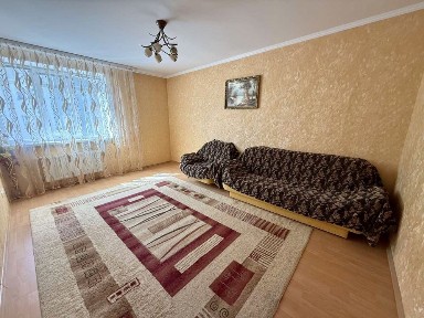 Здається 2 кімнатна новобудова вул. Відінська