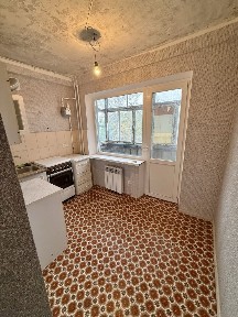 Продам 2х кімнатну квартиру АО 4/5 з новим Ремонтом