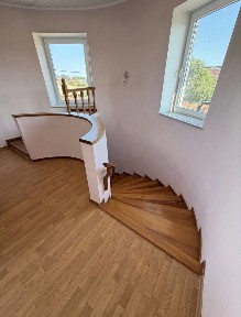 Двоповерховий будинок з ремонтом | 254 м² /6 соток| Щевченкове| БЕЗ КОМІСІЇ