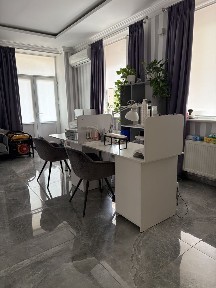 Місце для майстра манікюра