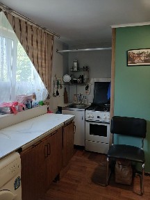 Оренда півбудинка 2 поверх. Окремий вхід. Для 1- 2 людини.
