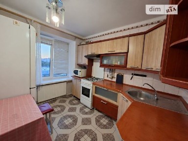 Довготривала оренда 2к квартири на вул. Торговиця 26 • ID 35038197