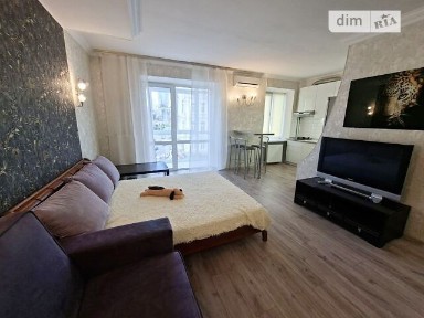 Довготривала оренда 1к квартири на вул. Басейна 10 • ID 35037938