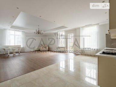 Продаж 3к квартири 150 кв. м на вул. Болсунівська 23 • ID 35037661