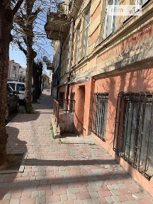 Здається комерційне приміщення на вул. Хмельницького Богдана 58, площа 150 кв. м • ID 35038146