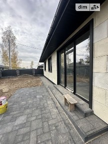 Продаж 1 поверхового будинку з ділянкою на 4 сотки, 110 кв. м, 3 кімнати, на вул. Успішна • ID 35038148