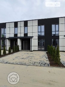 Продаж 2 поверхового таунхауса з ділянкою на 1.5 сотки, 82 кв. м, 3 кімнати, на вул. Українська • ID 35039035