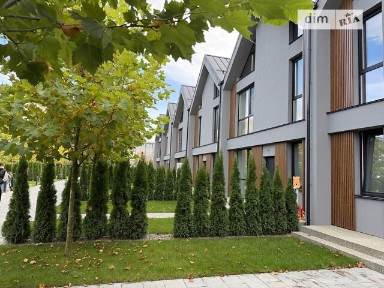 Продаж 3 поверхового таунхауса з ділянкою на 1.3 сотки, 160 кв. м, 4 кімнати, на вул. Києво-Мироцька • ID 35039030