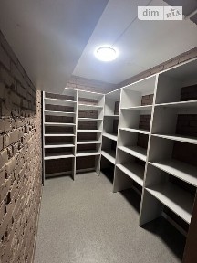 Продаж спеціального приміщення на вул. Антоновича Володимира 36Д, площа 6 кв. м • ID 35039901