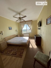 Довготривала оренда 2к квартири на мас. Райдужний 20 • ID 35039043