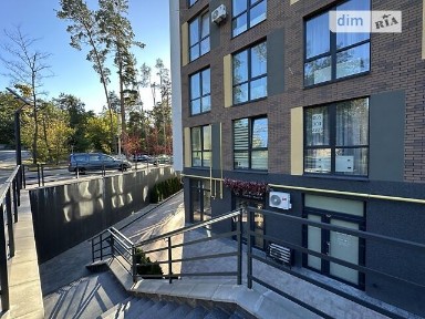 Продаж комерційного приміщення на вул. Лисенка, площа 37 кв. м • ID 35039503