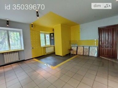 Здається комерційне приміщення на вул. Замкова, площа 39 кв. м • ID 35039670
