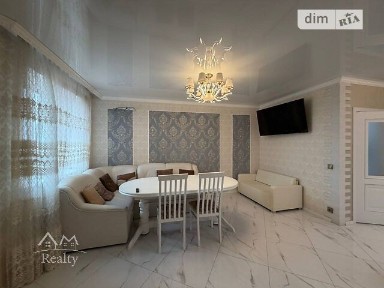 Продаж 3к квартири 108 кв. м на вул. В'ячеслава Чорновола • ID 35039224