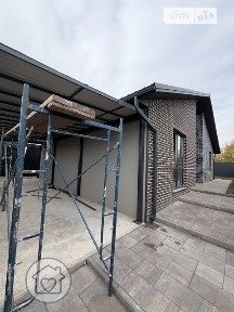 Продаж 1 поверхового будинку з ділянкою на 2.5 сотки, 106 кв. м, 3 кімнати, на вул. Зоряна • ID 35039216