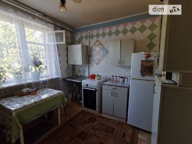 Продаж 1 поверхового будинку з верандою і ділянкою на 10 соток, 120 кв. м, 5 кімнат, на вул. Петра Яцика • ID 35038954