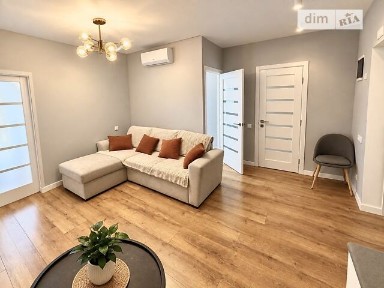Продаж 2к квартири 65.3 кв. м на вул. Трамвайна 3В • ID 35013662