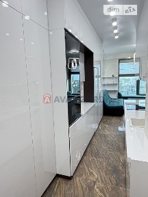 Продаж 1к квартири 31 кв. м на вул. Набережна Перемоги 9 • ID 35013188