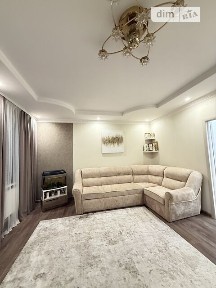 Продаж 2к квартири 73 кв. м на вул. Пирогова 107А • ID 35007902
