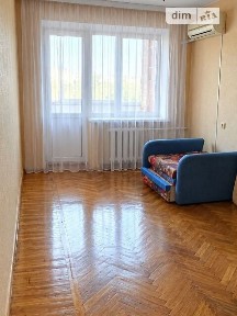 Здам подобово 3к квартиру на бул. Лесі Українки 19 • ID 35041071