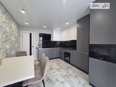 Продаж 3к квартири 85 кв. м на вул. Текстильна 22 корпус 2 • ID 35041900