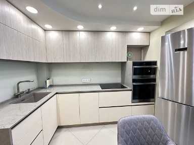 Продаж 4к квартири 80 кв. м на мас. Червоний Камінь • ID 35041472