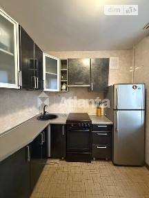 Продаж 2к квартири 42.9 кв. м на вул. Михайла Комарова • ID 35040758