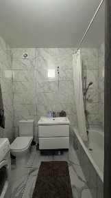 Продам 1-квартиру 35 кв. м. з ремонтом, новий будинок, 3-й поверх, Шолуденко