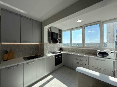 Продам 2к квартиру з ремонтом, Білицька 18