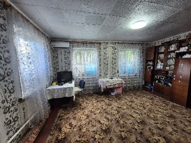 продам капитальный дом Великодолинское