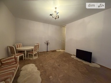 Продаж 3к квартири 86 кв. м на вул. Артилерійська • ID 35043357