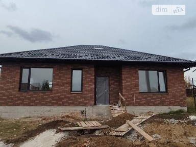 Продаж 1 поверхового будинку з ділянкою на 4 сотки, 95 кв. м, 3 кімнати, на вул. Дачна • ID 35043476