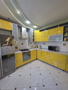 Продаж будинку неподалік від річки, ближнє Зарічча