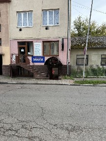 Продається комерційне приміщення