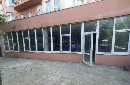 Комерційне приміщення на Львівській продам