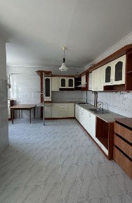Продаж 4-кімнатної квартири на вул. Володимирівській | Ужгород | Р-н Боздош