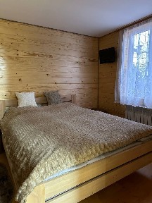 Здається будинок в оренду в мальовничому Рахові