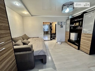 Продаж 2к квартири 50 кв. м на вул. Велика Бердичівська 69 • ID 35043501