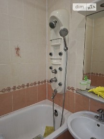 Продаж 2к квартири 42 кв. м на вул. Брюллова 16 • ID 35044466