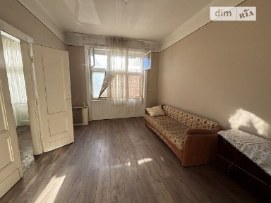Продаж 3к квартири 67.6 кв. м на вул. Швабська 10 • ID 35044416
