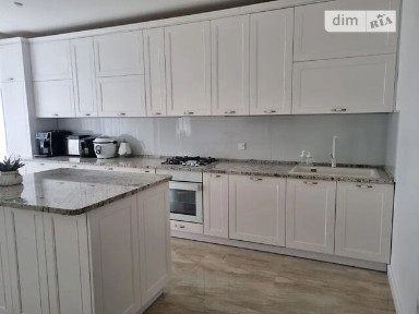 Продаж 3к квартири 160 кв. м на вул. Героїв Крут • ID 35044169
