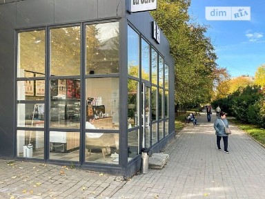 Здається комерційне приміщення на вул. Наукова 48, площа 33 кв. м • ID 35044534