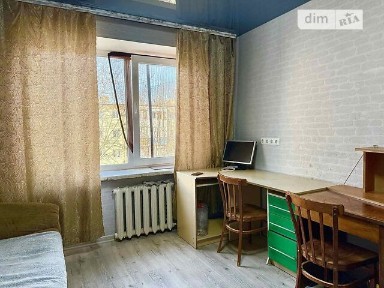 Продаж кімнати 13 кв. м на вул. Лесі Українки • ID 35045118