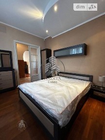 Довготривала оренда 3к квартири на вул. Руставелі Шота • ID 35045424