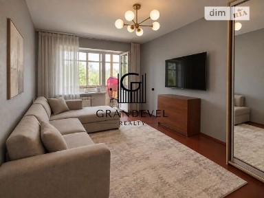 Продаж 2к квартири 51 кв. м на вул. Деміївська 55 • ID 35046494